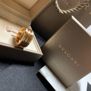 Brand new BVLGARI rose gold ring
